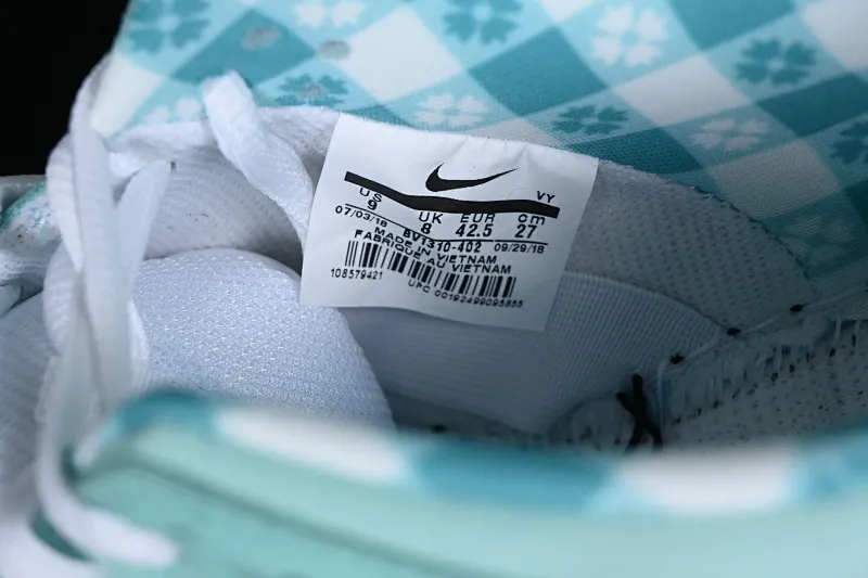 All categories Nk SB Dunk series Nk SB Dunk Low low-top sneakers C version Concepts x Nk SB Dunk Low Trick-or-treat doll Tiffany Lobster SB low-top sports and leisure sneakers BV1310-402